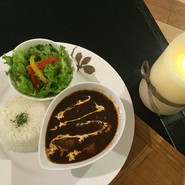 ビーフシチュー（サラダ付）