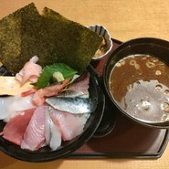 まるさ水産 春日井店