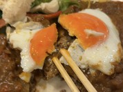 目玉焼きは固めの焼き具合！