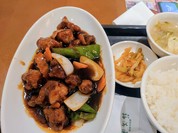 黒酢酢豚定食