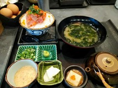 浮世離れのSHIMA DOROBO