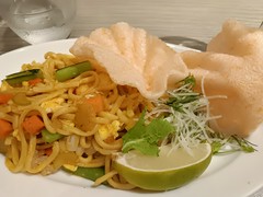 ランチコース2500円　ミーゴレン選択