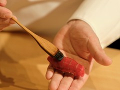 飯倉 / ジャヌ東京2階