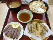 シャコ丼の店