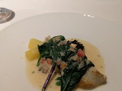 レストラン　ペルージュ