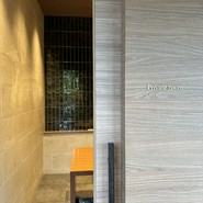 静かな空間でゆったり誕生日のお祝いが出来て、とても良かったです。お料理もボリュームがち最高でした。