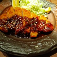 肴ダイニング心