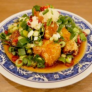 『意外とあっさり台湾酢豚』890円（税抜）