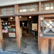おかげ横丁 豚捨