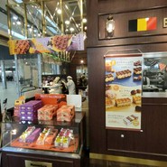 マネケン アスティ一宮店