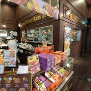 マネケン アスティ一宮店