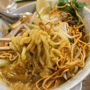 カオソーイ
