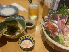 すしの助 中津店