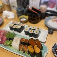 すしの助 中津店