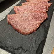 牛術黒帯
