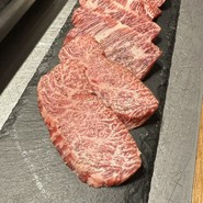 牛術黒帯