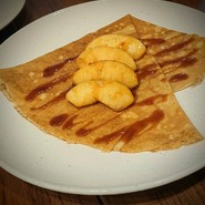 リンゴのキャラメリゼ ※焼きリンゴの乗ったクレープ