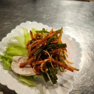 蒸し鳥のコチュジャン和え