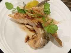 鉄板料理　かえる