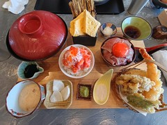 浮世離れのSHIMA DOROBO