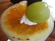 いちごパフェ