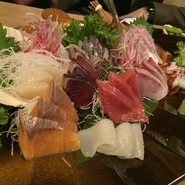 海鮮和食　肴とり（さかなとり）