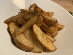 海鮮和食　肴とり（さかなとり）