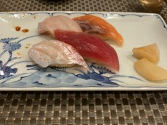 鉄板料理　かえる
