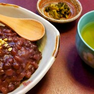 揚げ蕎麦がきのぜんざい