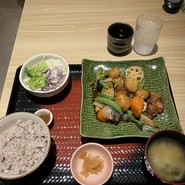 大戸屋ごはん処  なんばスカイオ店
