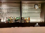 ワインバー　コリエドール