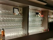 ワインバー　コリエドール