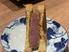 焼肉　うしみつ一門　目黒店