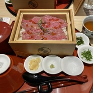 黒毛和牛 肉寿司