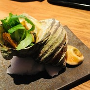 炭や　六根　貝とか酒とか炙りとか