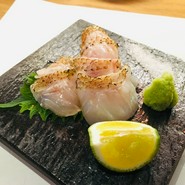 炭や　六根　貝とか酒とか炙りとか