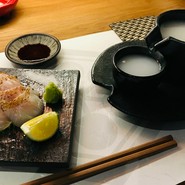 炭や　六根　貝とか酒とか炙りとか