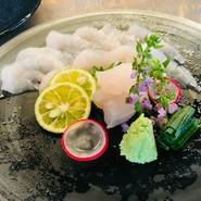 炭や　六根　貝とか酒とか炙りとか