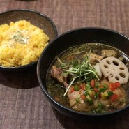 薬膳スープカレー・シャナイア （Shania）