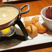 CHEESE KITCHEN RACLER 銀座