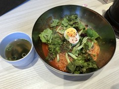 コリアンダイニング李朝園 tete名谷店