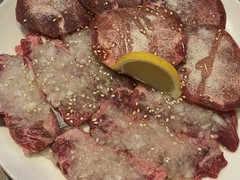 焼肉　貴味苑　黒毛和牛とホルモン焼