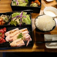 ウシガシラセル