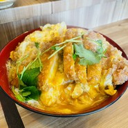 大衆食堂はづき