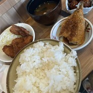 大衆食堂はづき