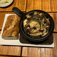 Aday　Charcoal　grill＆wine