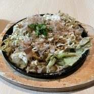ホルモン焼きそば