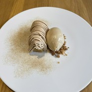 BRACERIA　PASTICCERIA　BOND