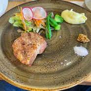 BRACERIA　PASTICCERIA　BOND