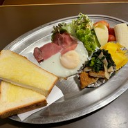 喫茶 凡